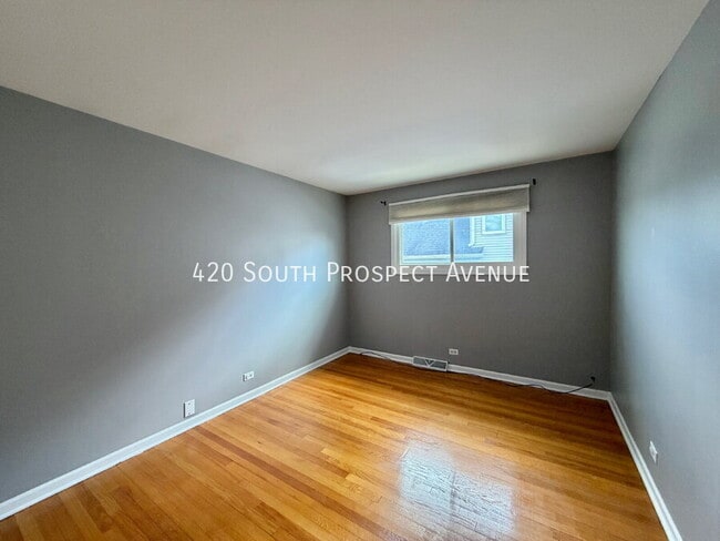 Building Photo - 420 S Prospect Ave