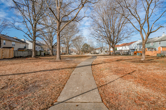 Building Photo - 931 Brigantine Ct