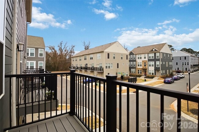 Building Photo - 3011 Citizens Ln