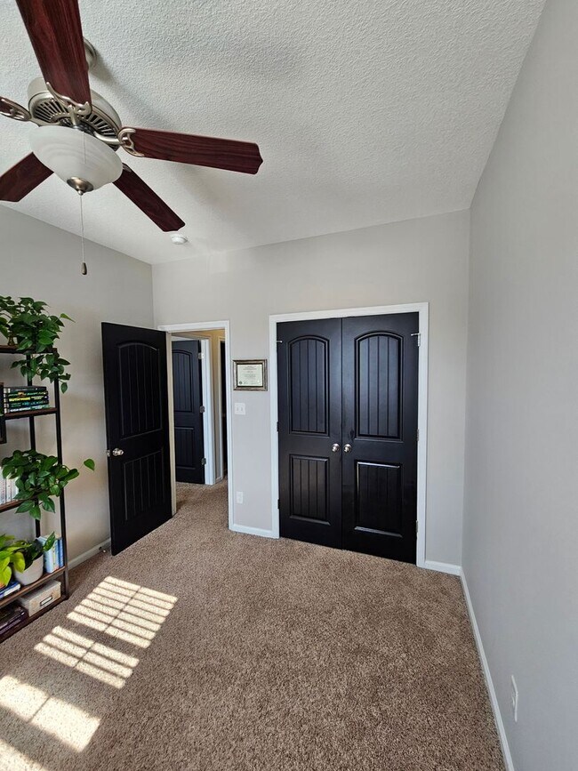 Building Photo - Gorgeous 3Bed. Townhome In Carolina Forest!