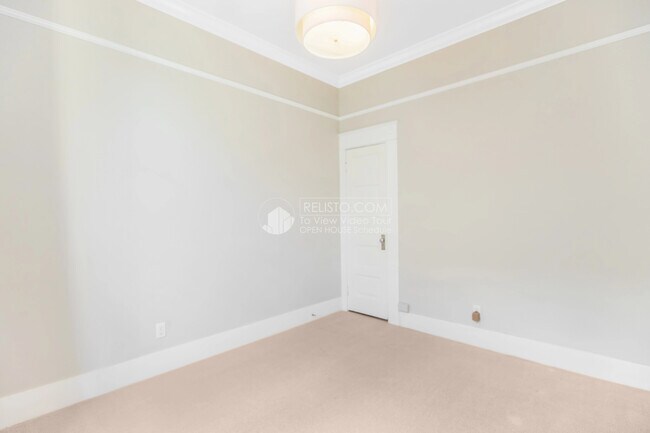 Building Photo - 784 Clementina St