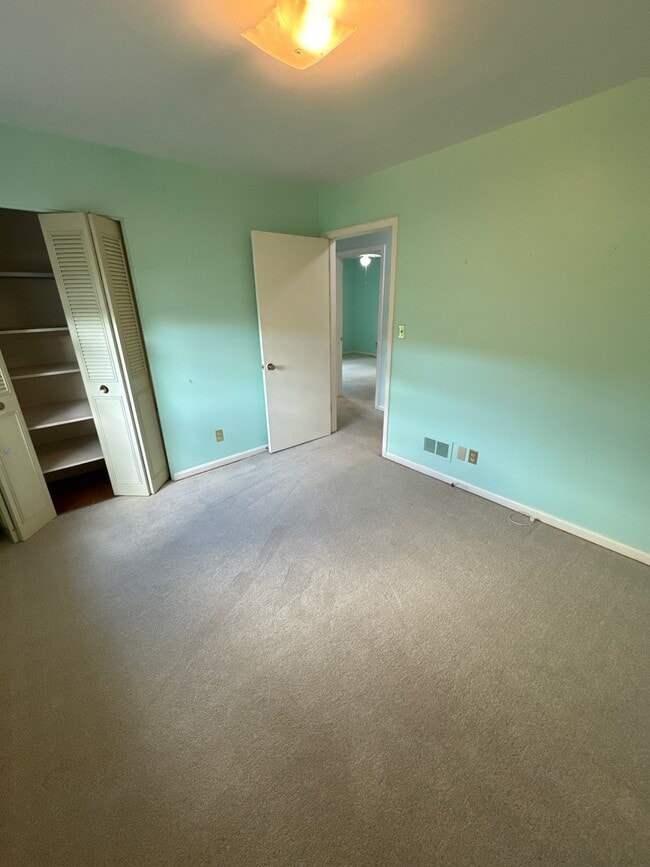 Building Photo - 9718 Lyric Ln