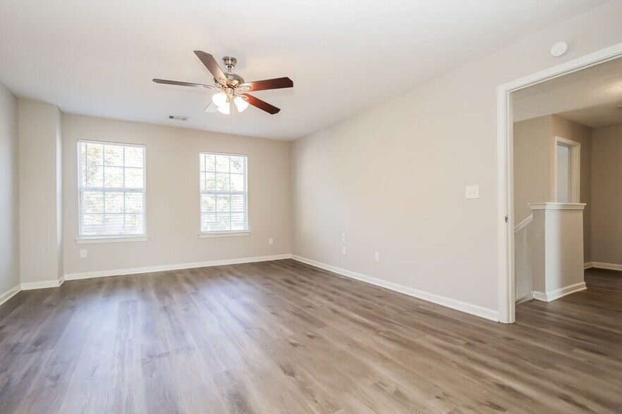 Building Photo - 213 Siesta Key Ct