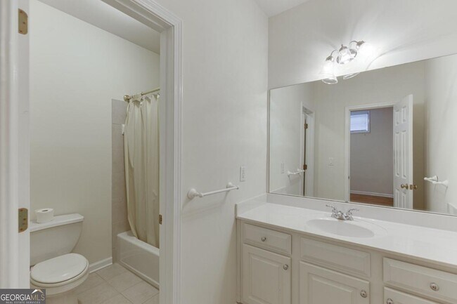 Building Photo - 7565 Grand Reunion Dr