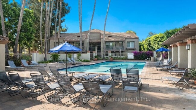Building Photo - 2800 Keller Dr