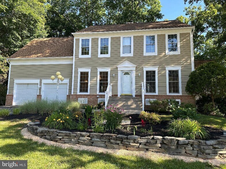 Primary Photo - 13616 Northbourne Dr