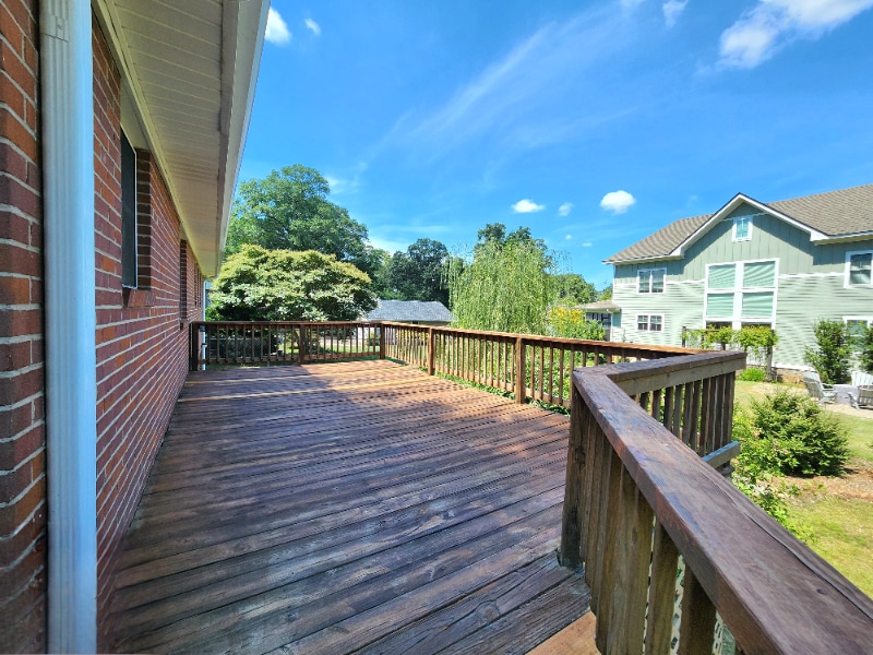 Building Photo - 226 Brookdale Ave