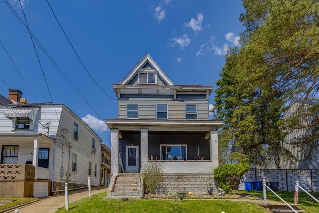 Building Photo - 1783 Arlington Ave