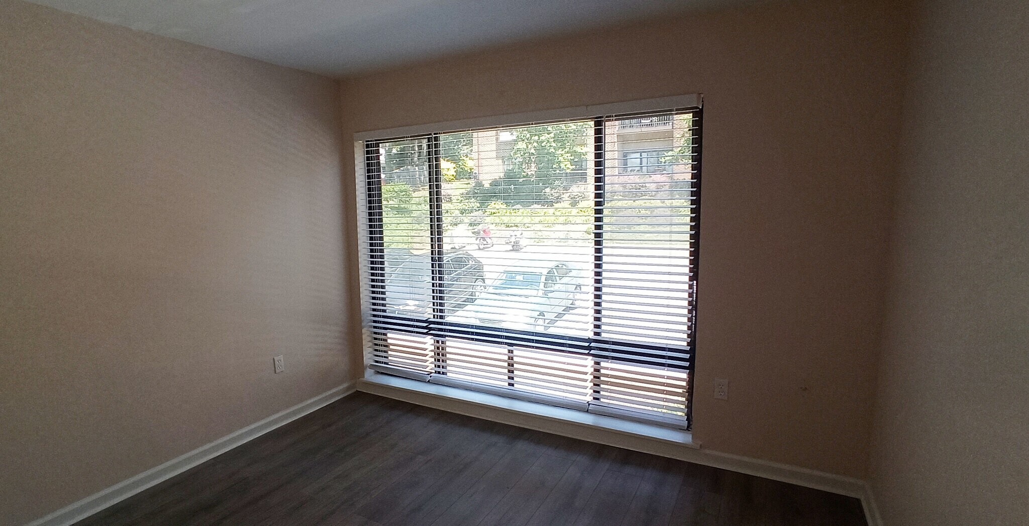 Bedroom # 3: 10.5 ft. x 9 ft. - 124 Roberts Ln