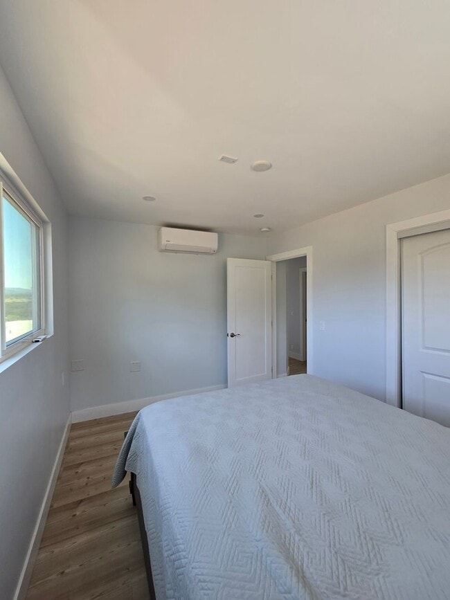 Building Photo - Completely remodeled 2-bedroom, 1-bath ADU in Loma Rica, CA
