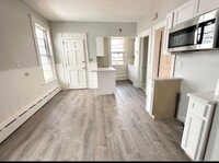 Building Photo - 517 Colorado Ave