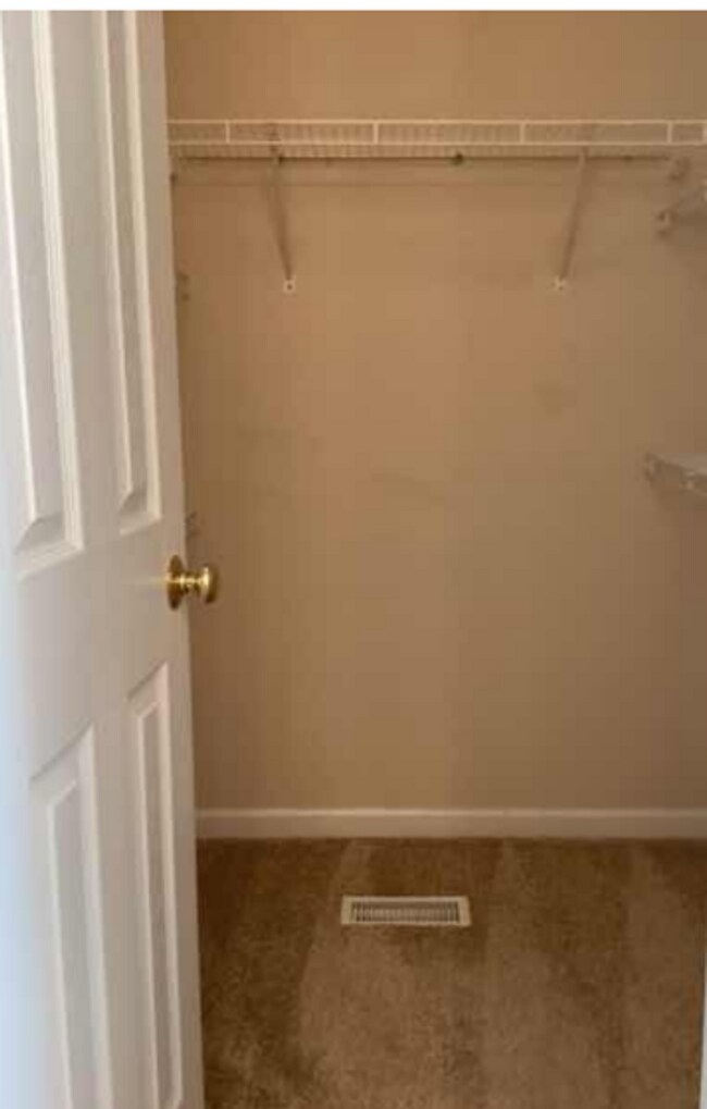 Building Photo - A MUST SEE HOME IN WOODGATE!