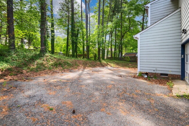 Building Photo - 2307 Krossridge Ct