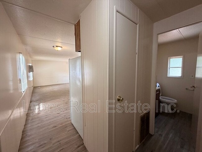 Building Photo - 8146 Tolles Dr