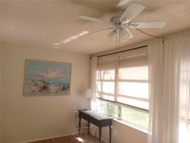 Building Photo - 2331 Finlandia Ln