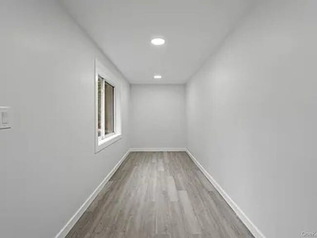 Building Photo - Fully Renovated 3BR Retreat on Highland La...