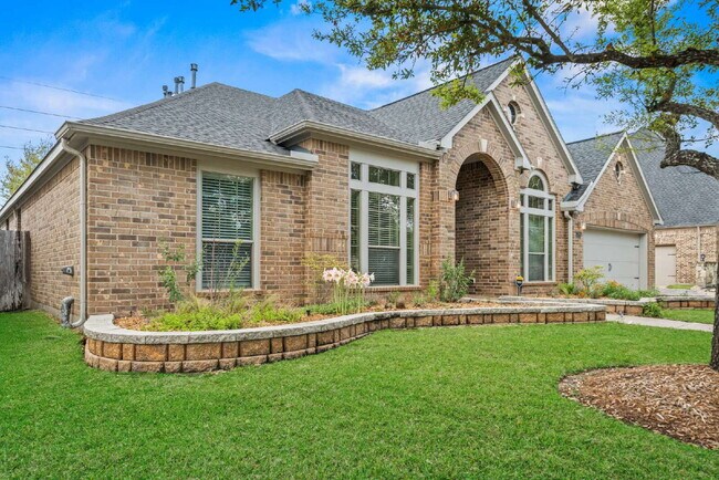 Building Photo - Move-in Ready!  Beautiful Perry Home One Story Home!