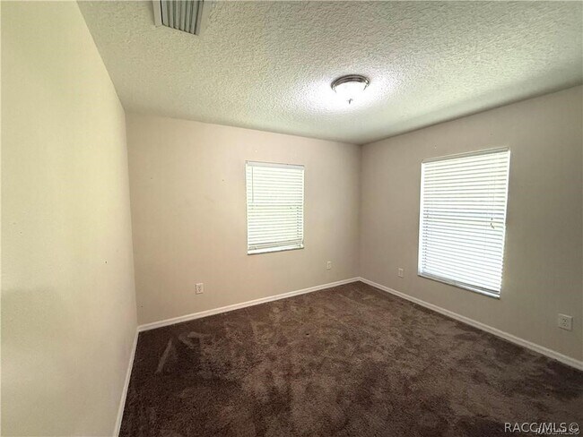 Building Photo - 3057 E Catherine Ln