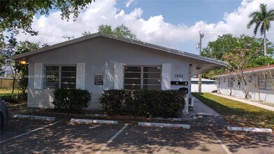 Building Photo - 1905 Miami Rd