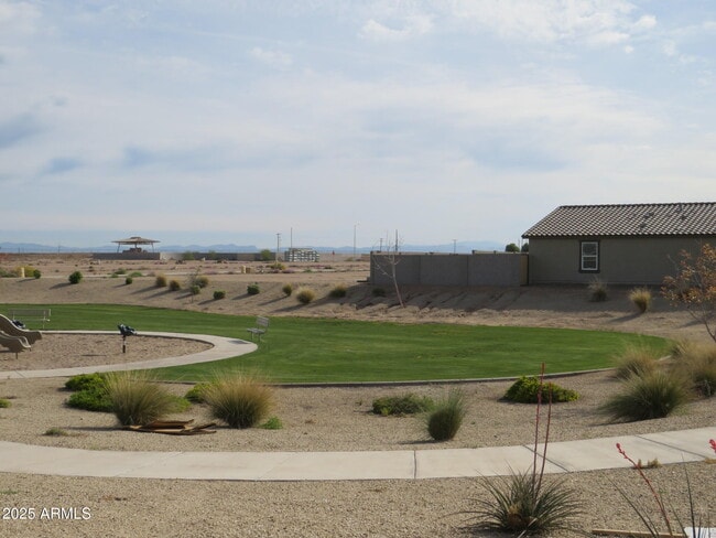 Building Photo - 1456 W Toltec Dr