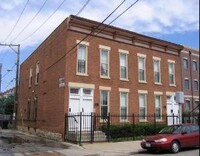 Building Photo - 610 S Oakley Blvd