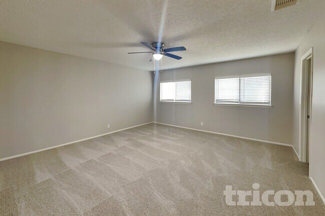 Building Photo - 6827 Cypress Mist Dr