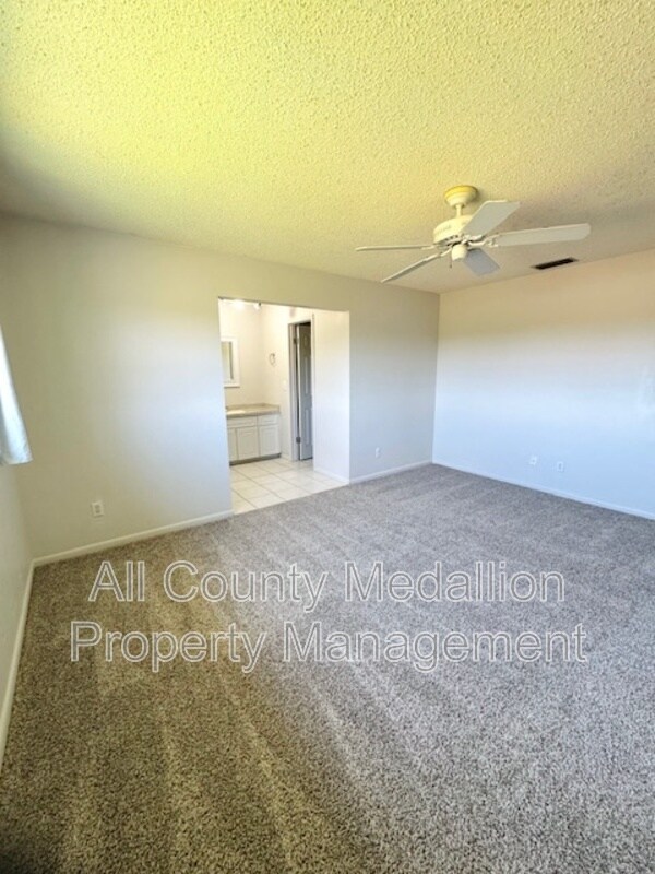 Building Photo - 5917 Littlestone Ct