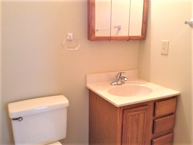 Building Photo - 1073 Ivoryhill Dr