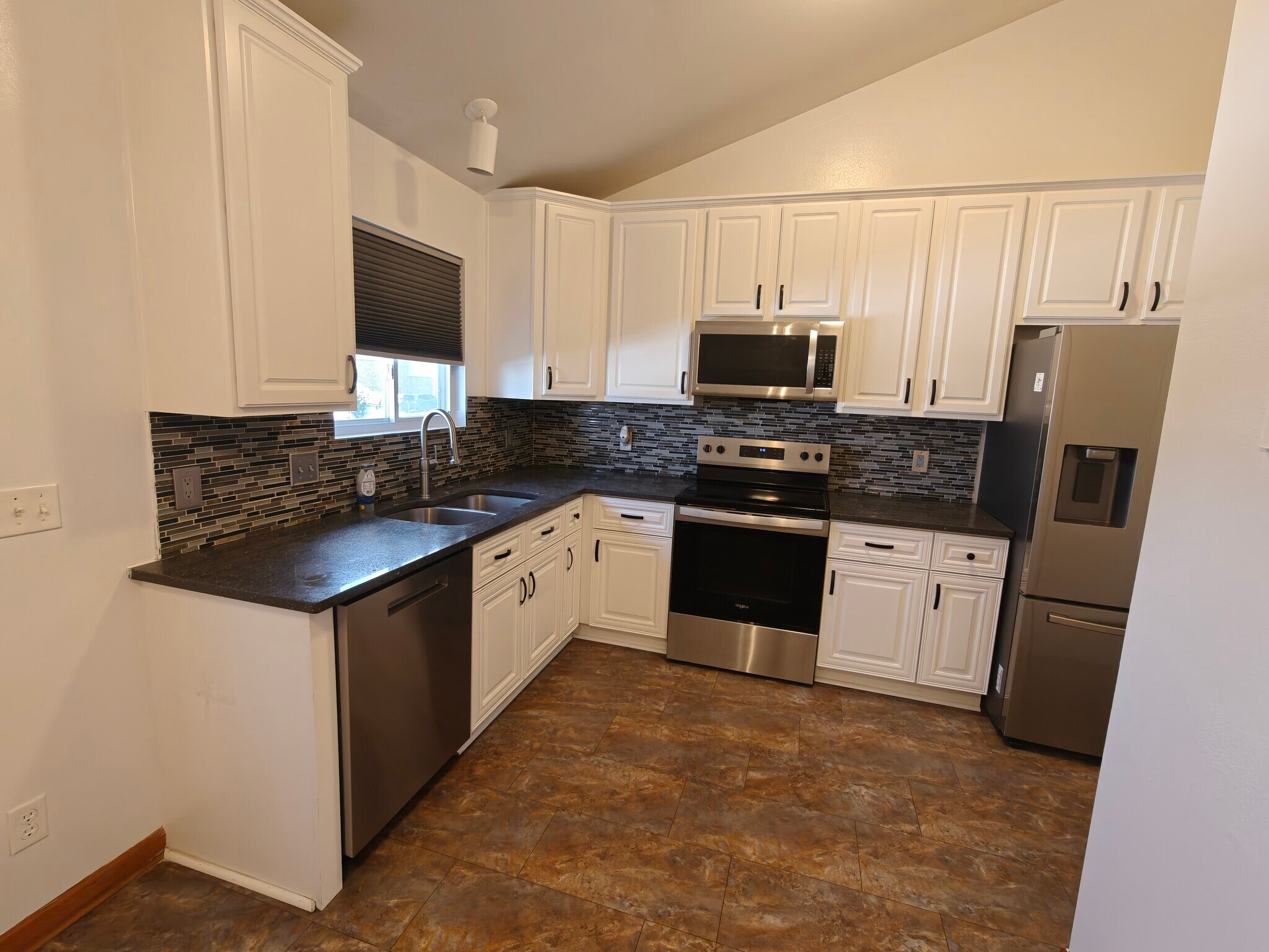 Building Photo - 7925 S 157th St