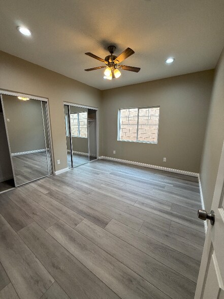 Building Photo - 7398 N Maple Ave