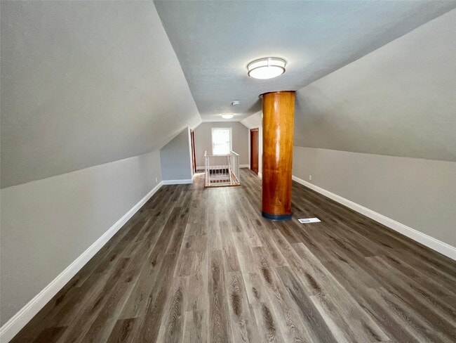 Building Photo - 3311 Marbury Dr