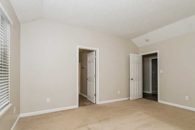 Building Photo - 2314 Gradison Cir