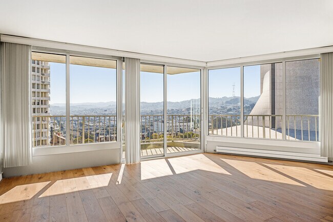 Building Photo - 1200 Gough St