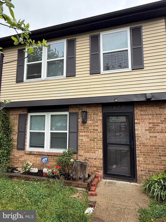 Building Photo - 3444 Brookville Ln