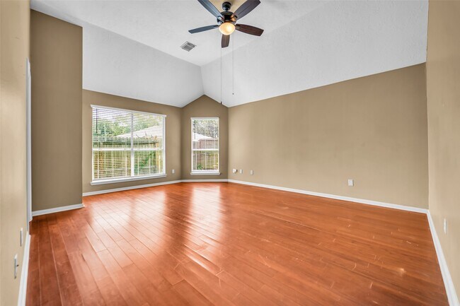 Building Photo - 1046 Willersley Ln