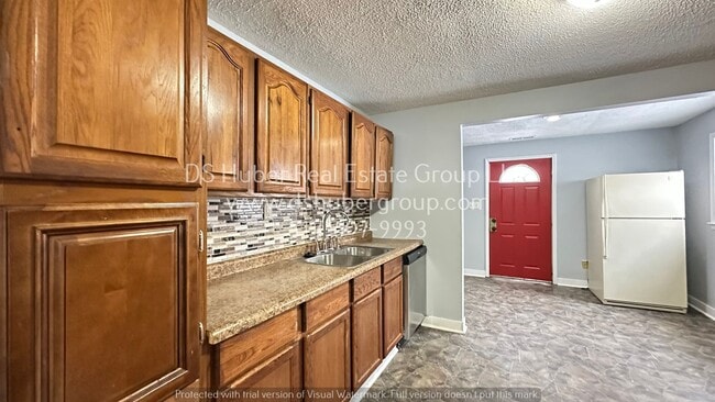 Building Photo - 2711 Dunlap St