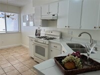 Building Photo - 314 W William Cannon Dr