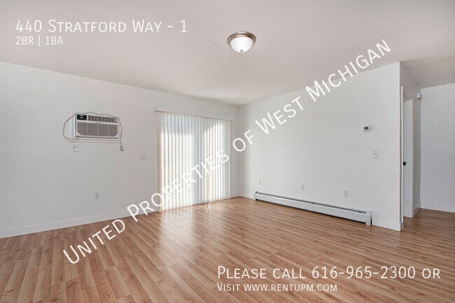 Building Photo - 440 Stratford Way