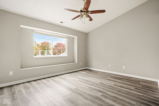 Building Photo - 9989 Worthington Blvd