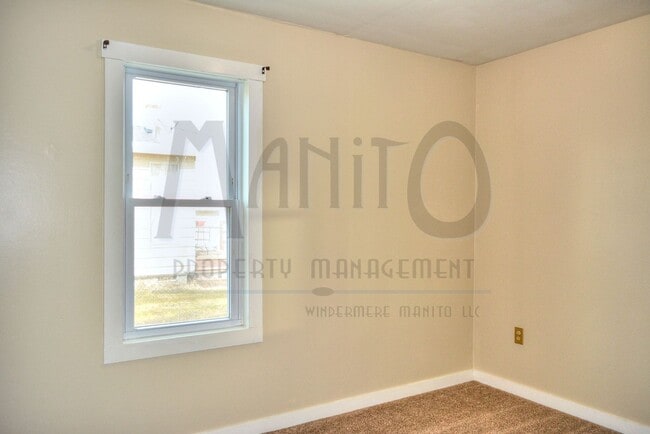 Building Photo - Charming Home In Airway Heights