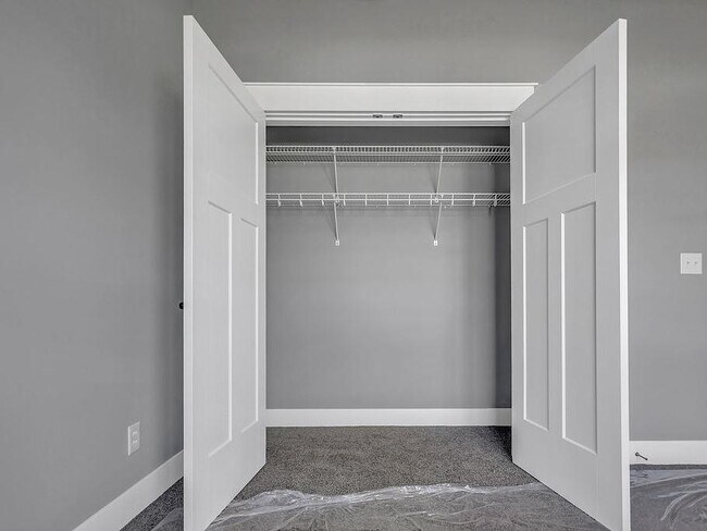 Building Photo - Somo Lot 7 - Danburry