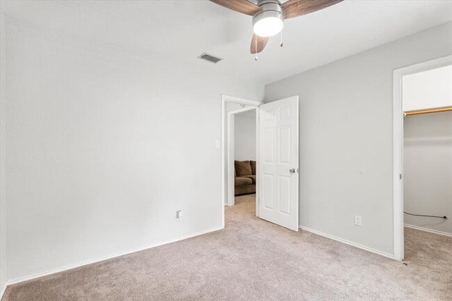 Building Photo - 114 N Kanaio Dr