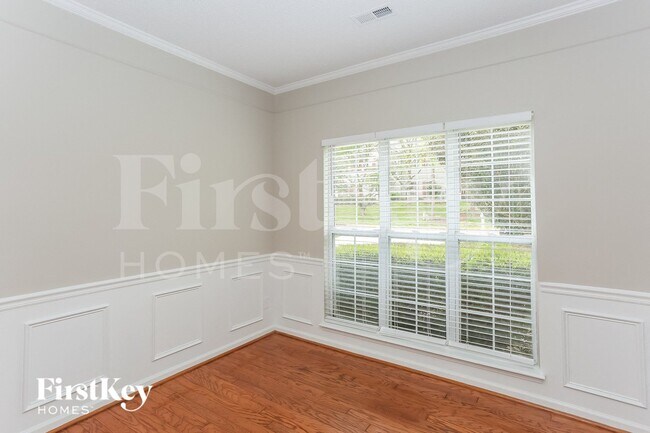 Building Photo - 8618 Cedar Hollow Ln