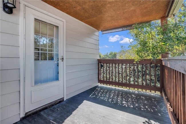 Building Photo - 1229 McKee Rd