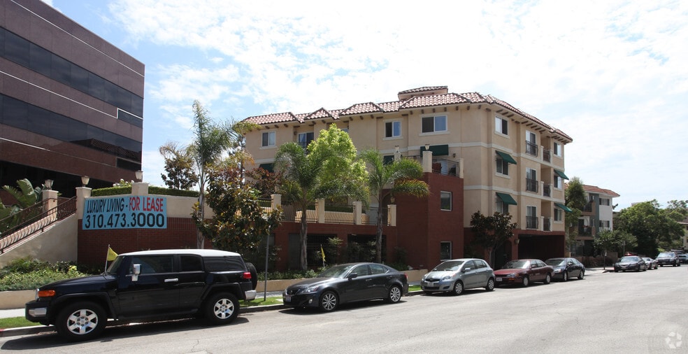 Building Photo - McClellan Corner