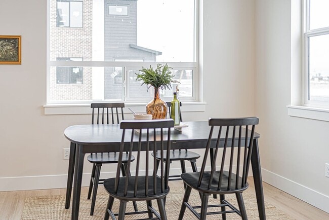 Building Photo - 455 Blue Spruce