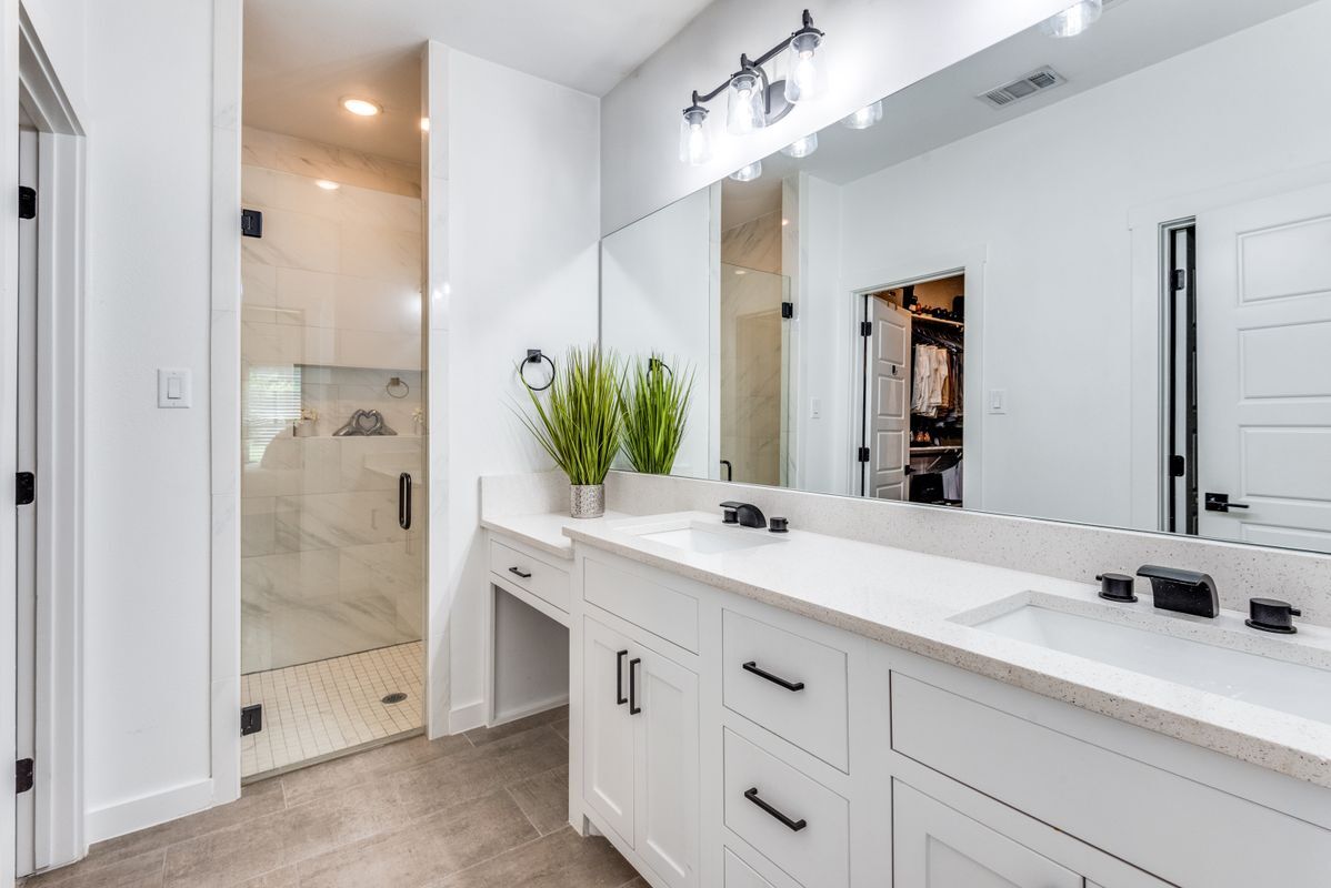 Building Photo - 2830 S Marsalis Ave