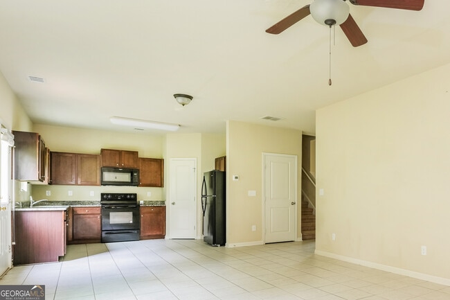 Building Photo - 35 Olivia Wy