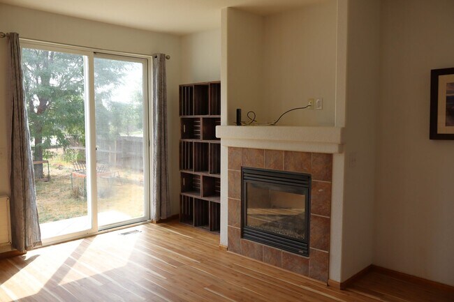 Building Photo - A bright, Spacious Home Designed for Living Well
