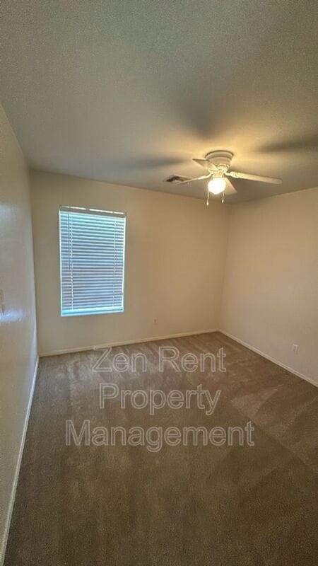 Building Photo - 33024 N Madison Way Dr